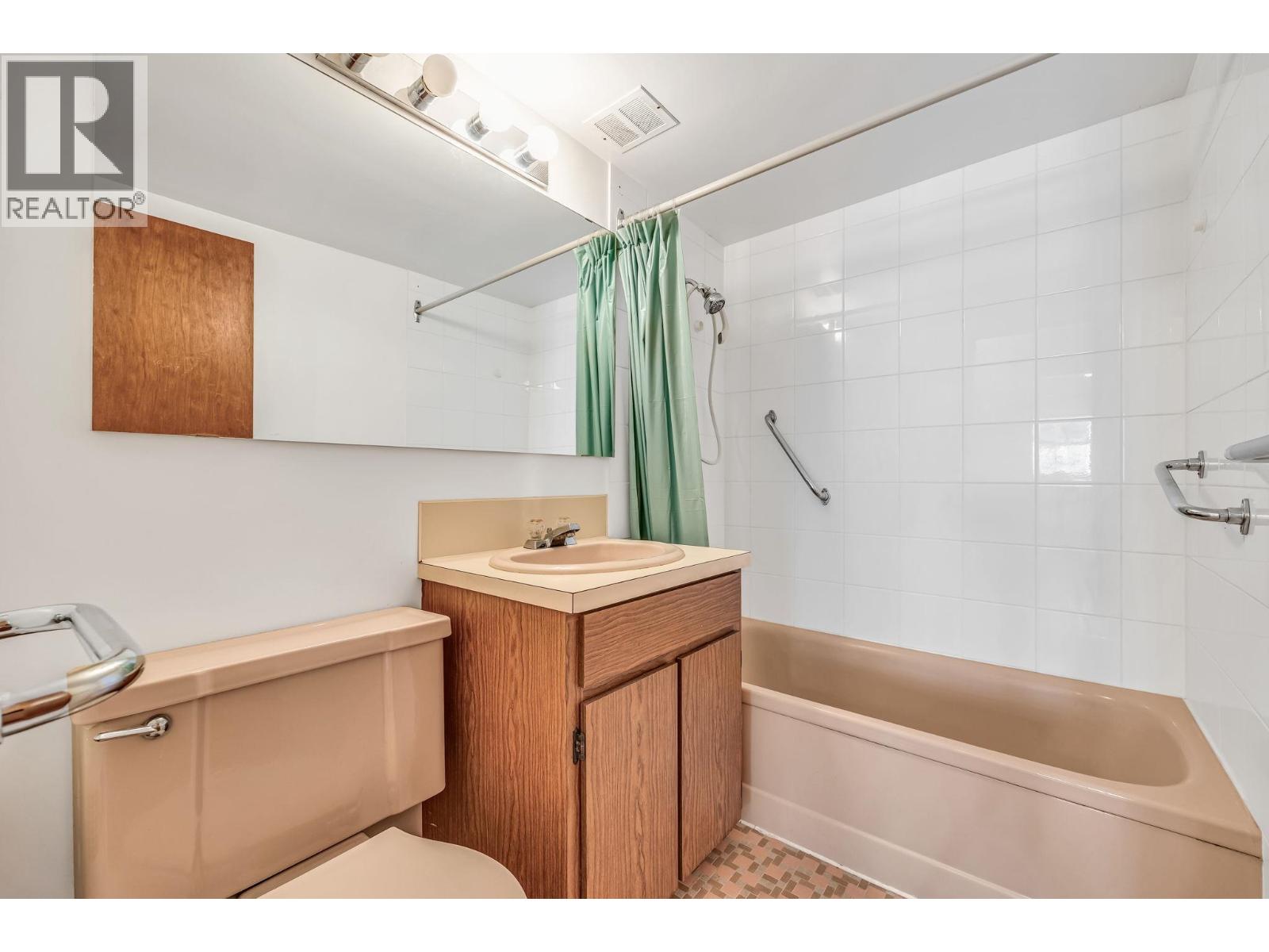 1 Bed, 1 Bath Apartment for Sale in Vancouver – 301 1050 CHILCO STREET, Vancouver – MLS# R3114590 - Image 31