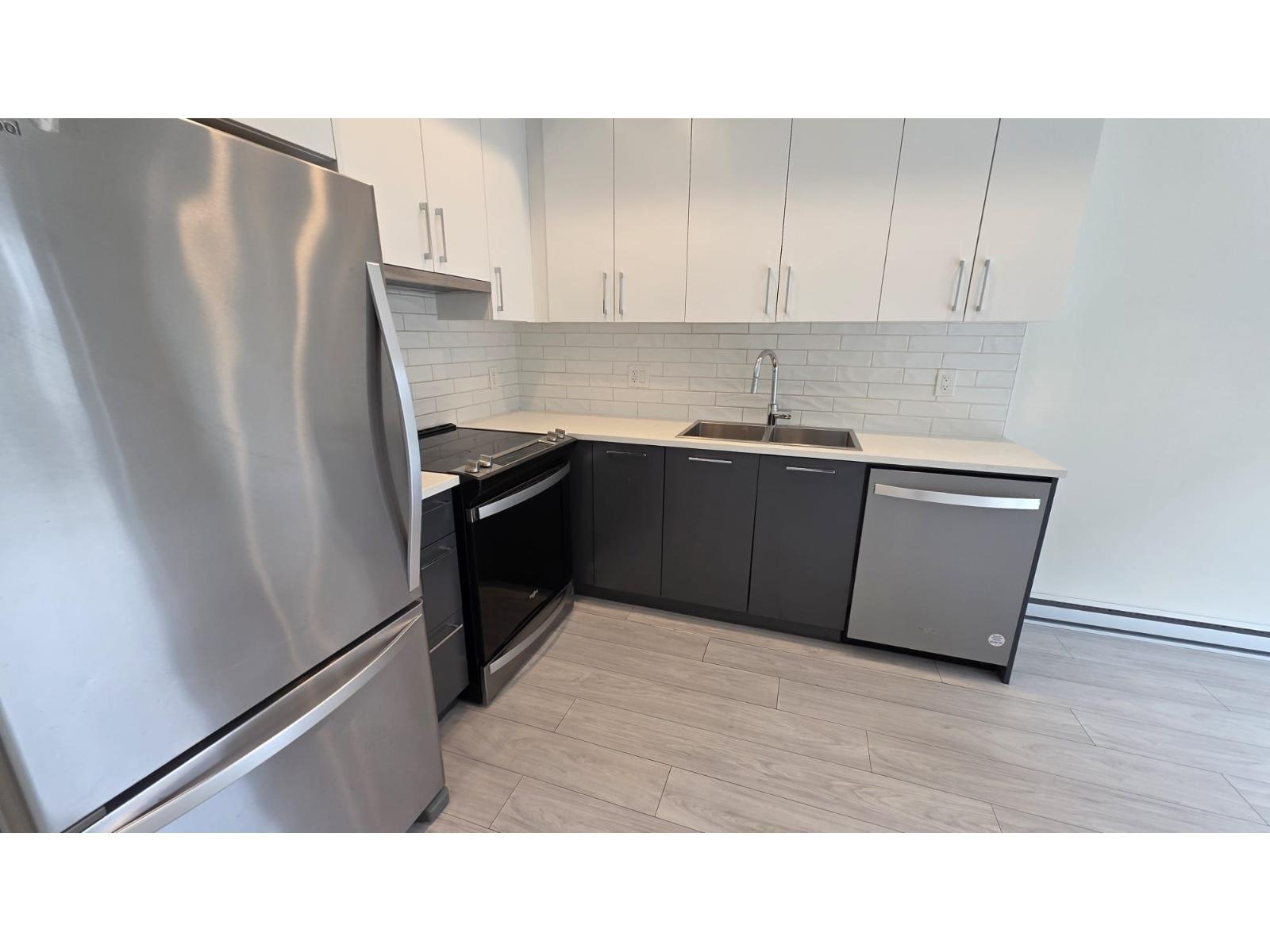 1 Bed, 1 Bath House for Sale in Langley – A114 20834 80 AVENUE, Langley – MLS# R3131470 - Image 24