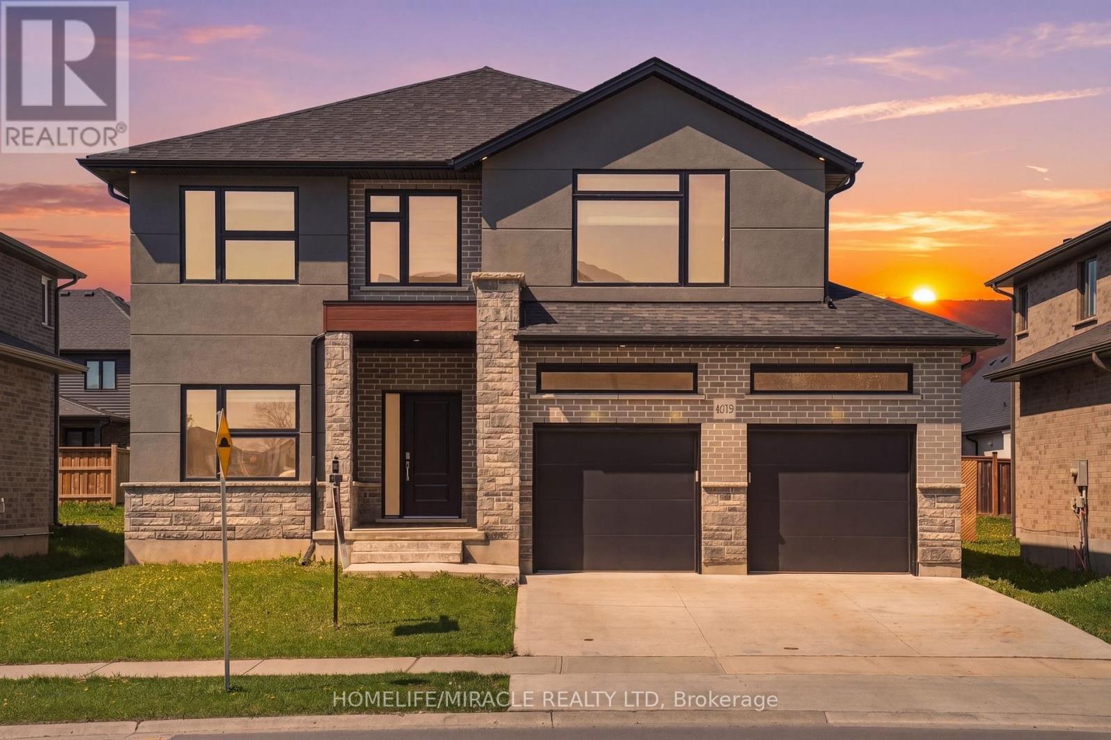 4079 CAMPBELL STREET N - Image 2