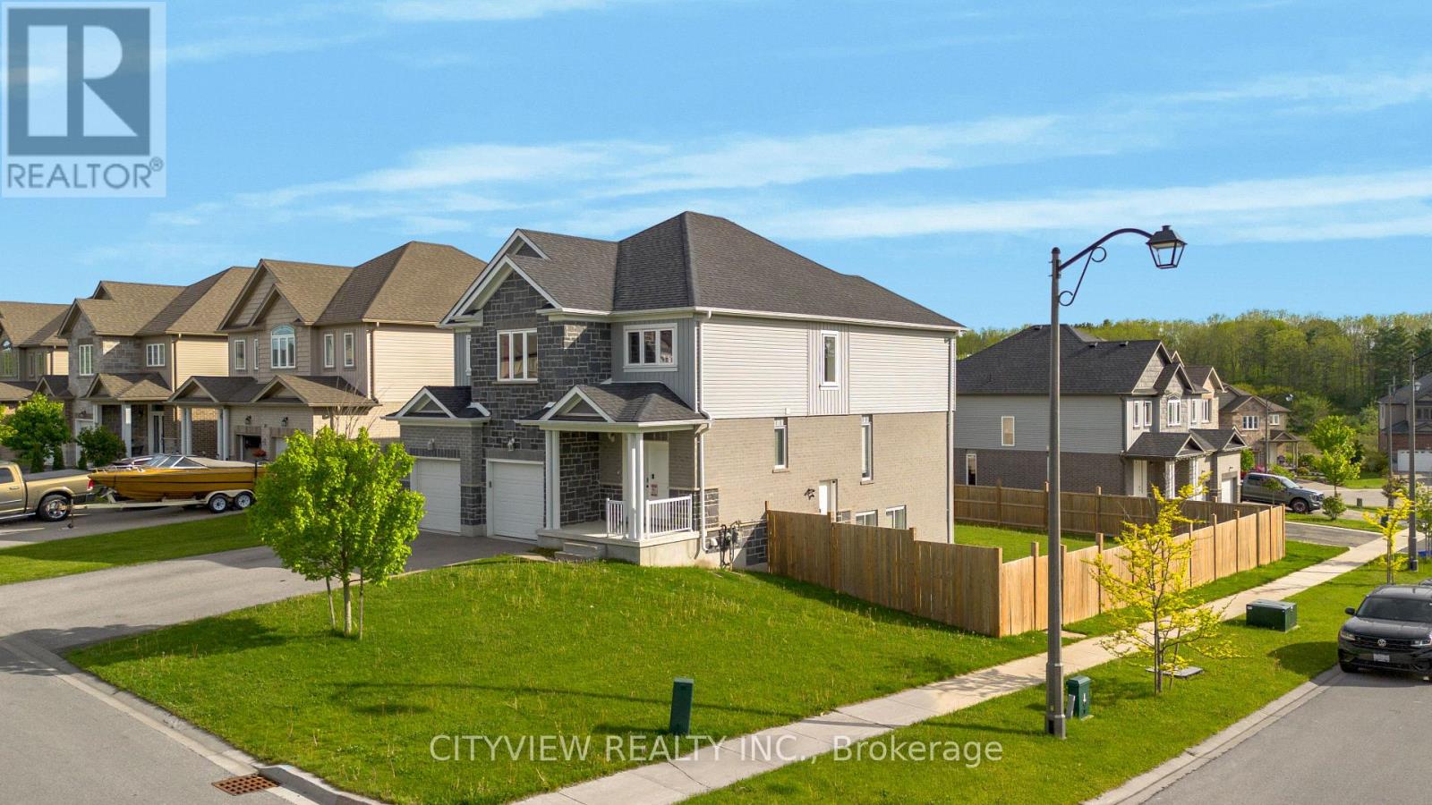 28 HARTFIELD STREET - 2