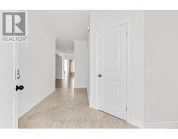 Kitchen - 28 Hartfield Street, Ingersoll, ON N5C0C4 Photo 6