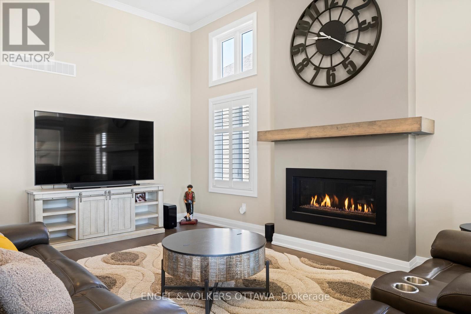 150 BLACKHORSE DRIVE - 19