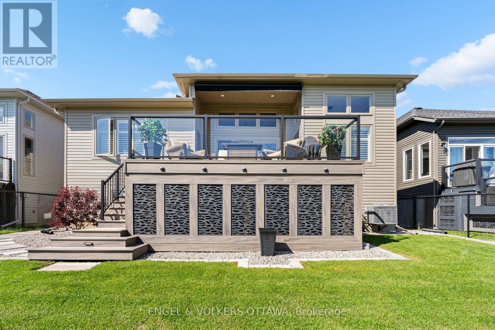 150 BLACKHORSE DRIVE - 33
