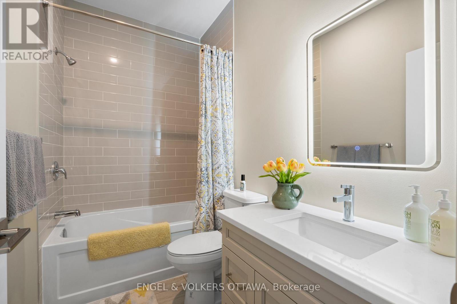 150 BLACKHORSE DRIVE - 6