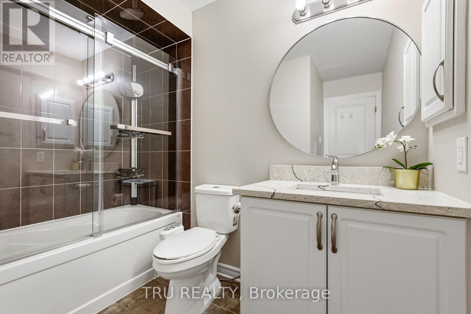 1019 OTTENBRITE CRESCENT - 34