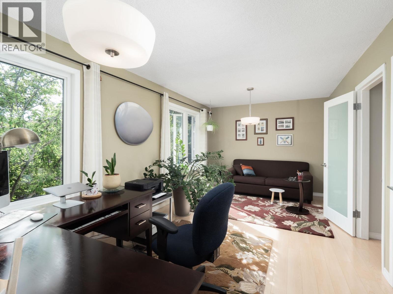 223 KING DRIVE - 22