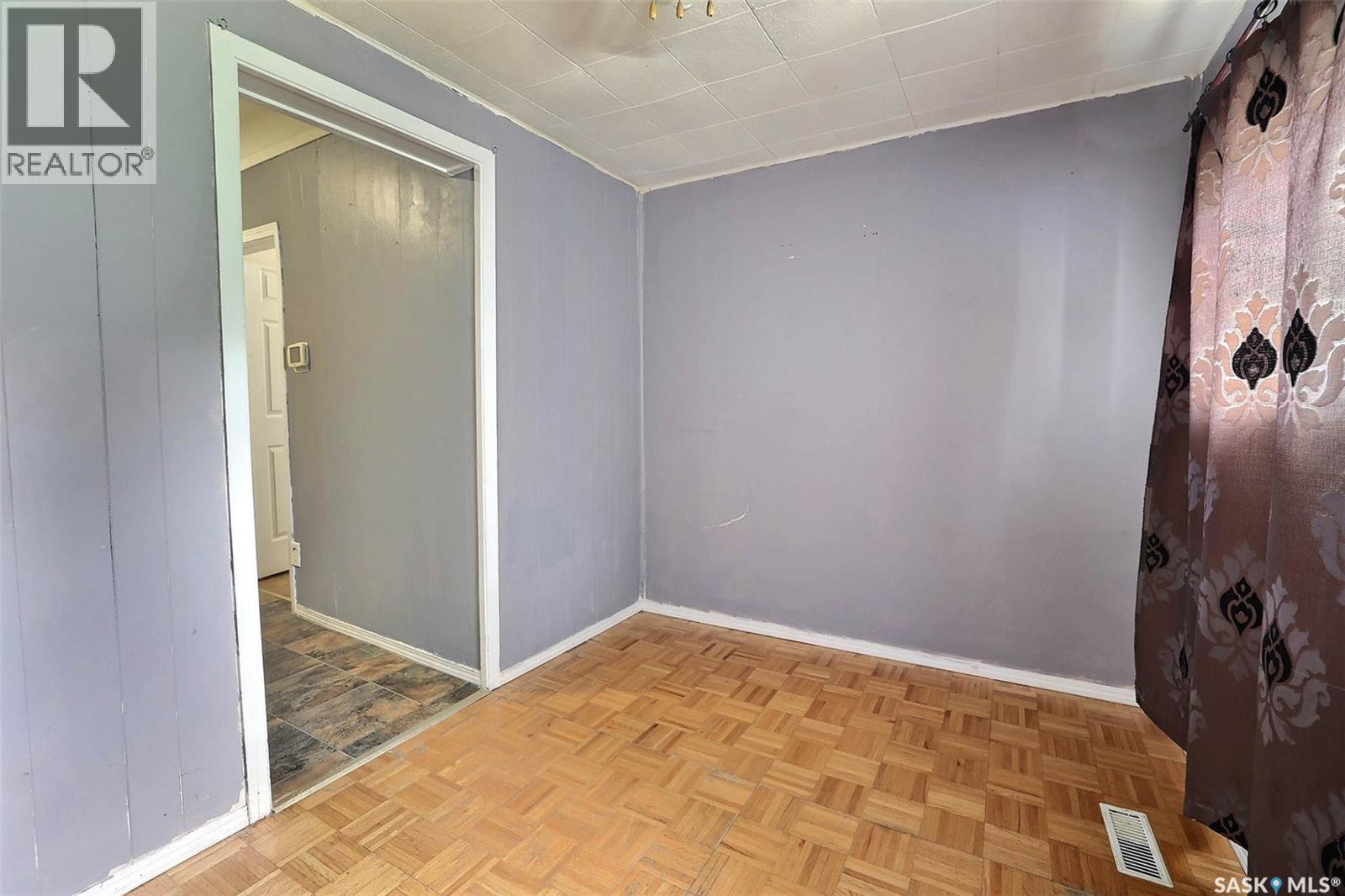 2030 queen STREET - 8