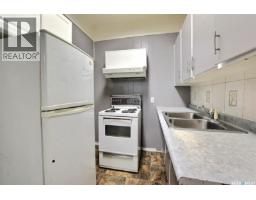 2030 Queen Street, Regina, SK S4T4C1 Photo 9