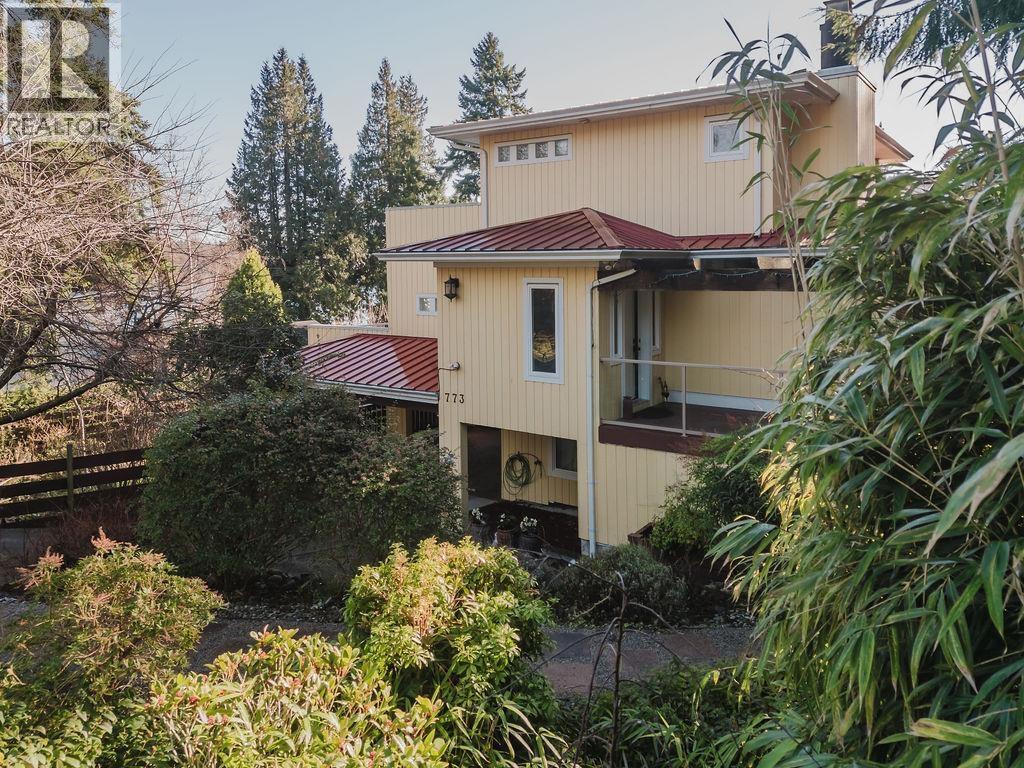 773 FRANKLIN ROAD — photo 2