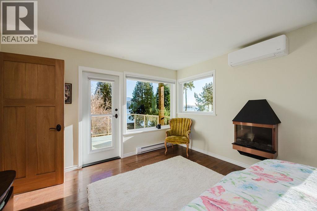 773 FRANKLIN ROAD, Gibsons
