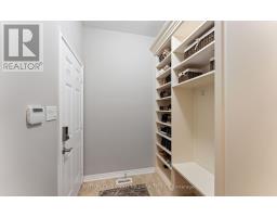 201 Vellore Park Avenue, Vaughan, ON L4H0C3 Photo 14