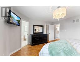 201 Vellore Park Avenue, Vaughan, ON L4H0C3 Photo 19