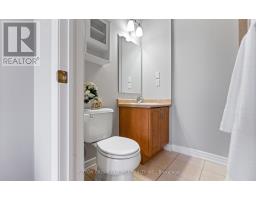201 Vellore Park Avenue, Vaughan, ON L4H0C3 Photo 28
