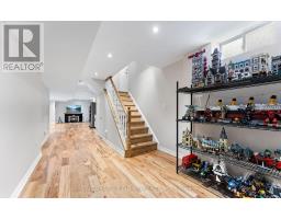 201 Vellore Park Avenue, Vaughan, ON L4H0C3 Photo 32