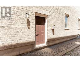 201 Vellore Park Avenue, Vaughan, ON L4H0C3 Photo 46