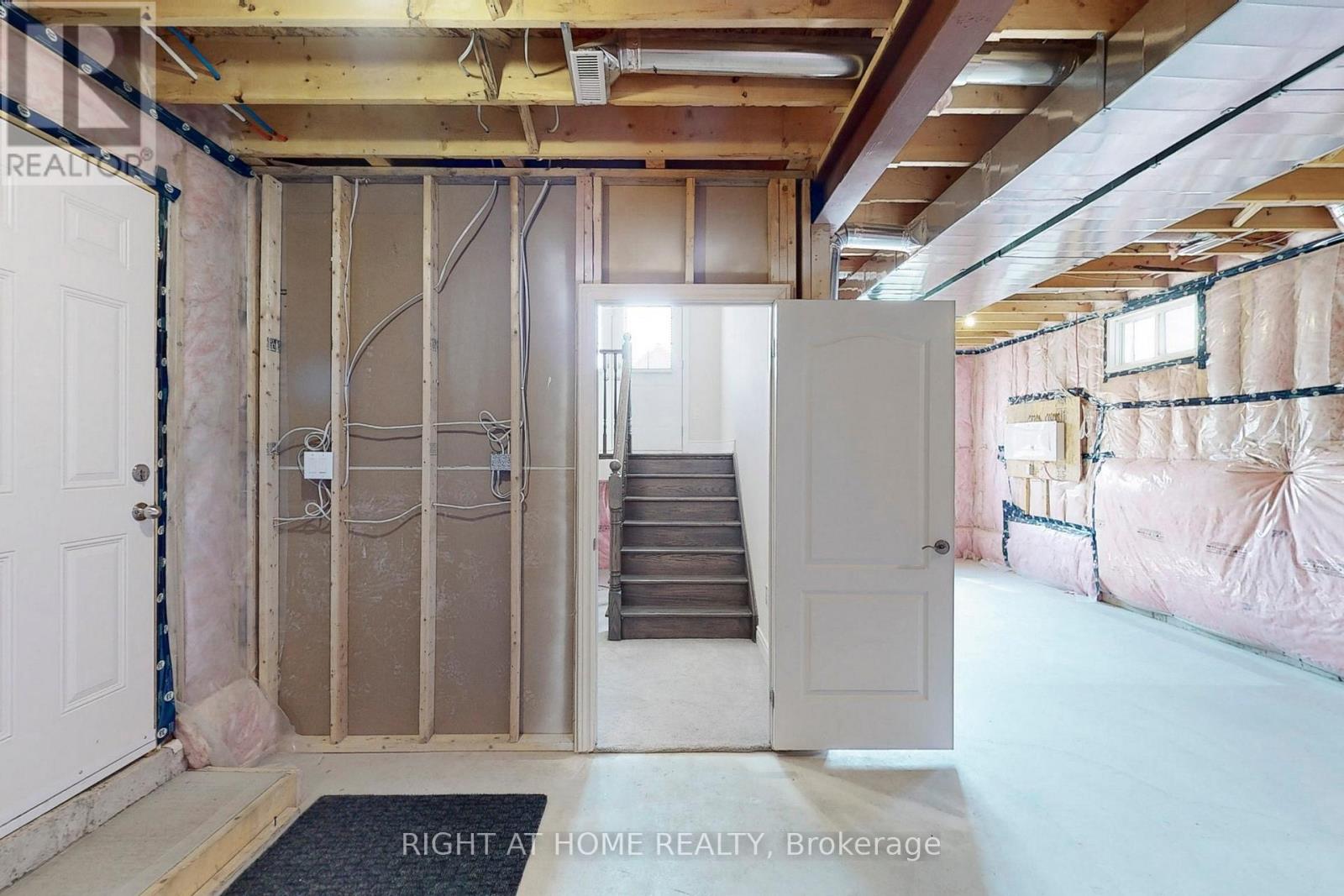 3092 MONARCH DRIVE - 31