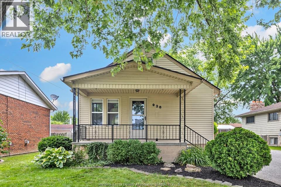 928 LACASSE BOULEVARD