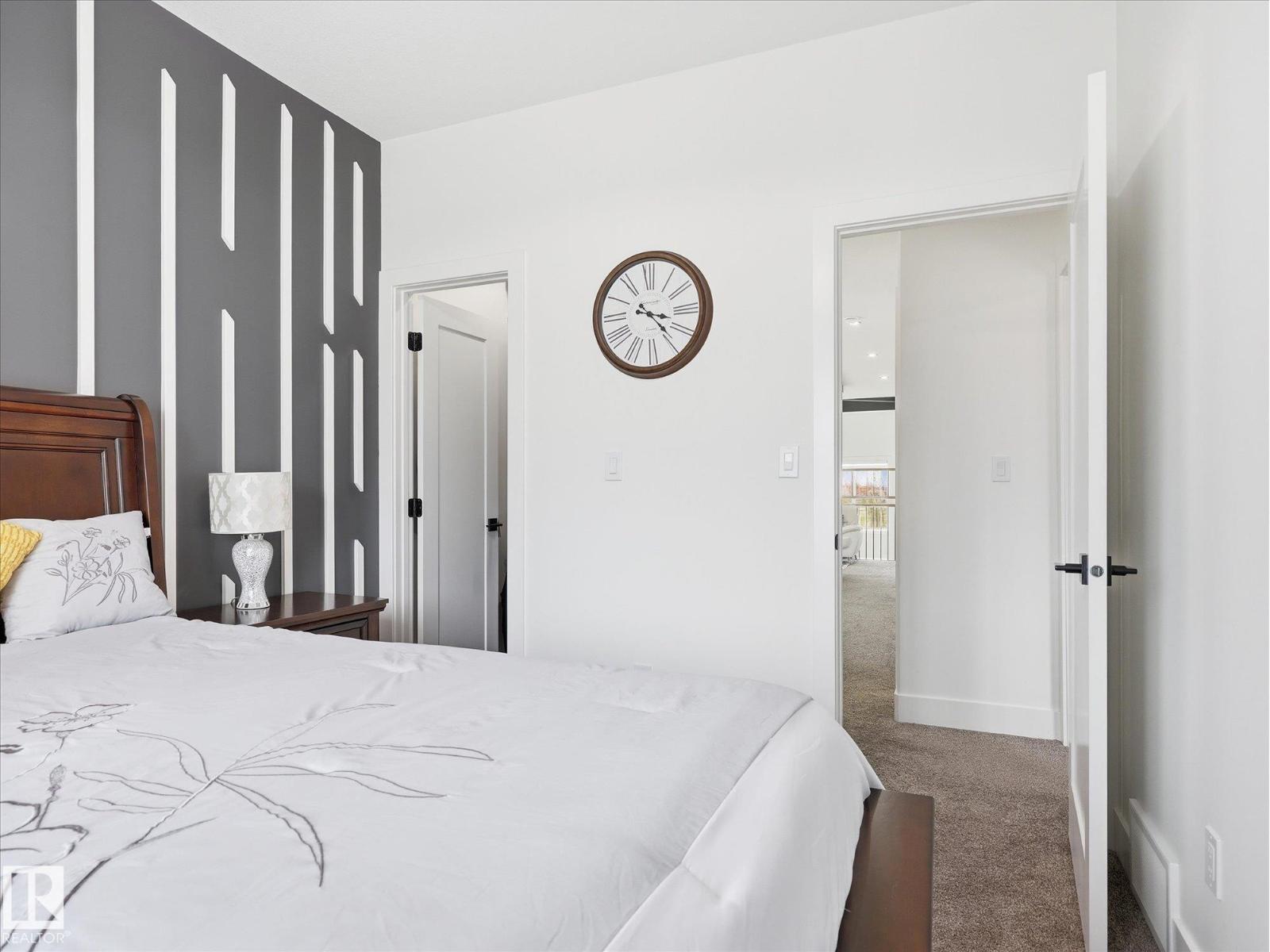 622 ASTORIA WY - 30