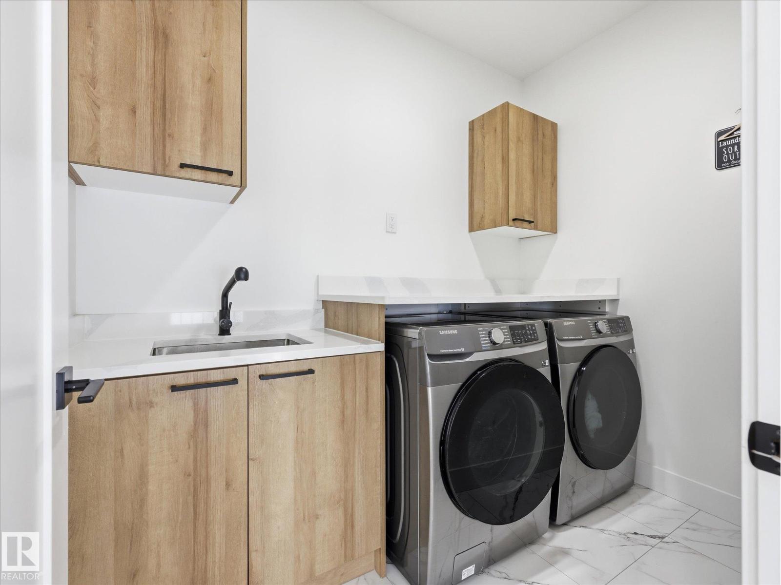 622 ASTORIA WY - 28