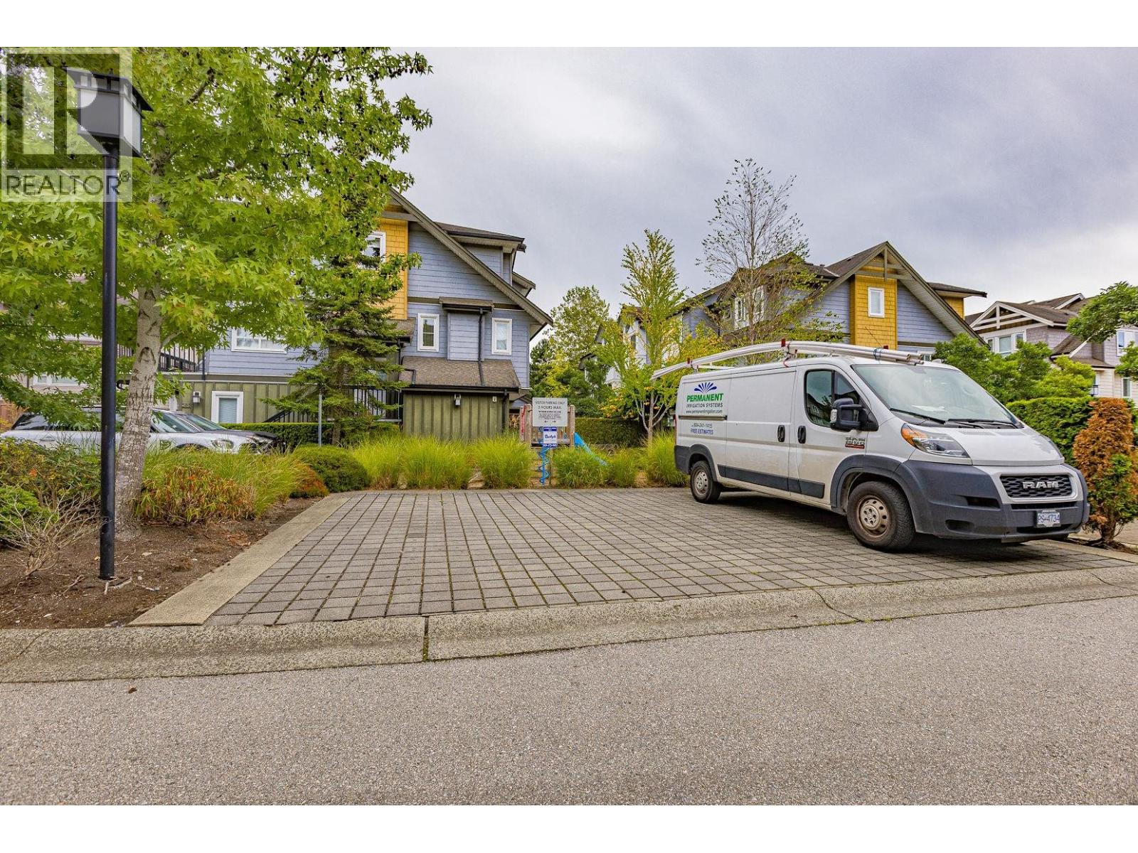 32 9551 FERNDALE ROAD, Richmond