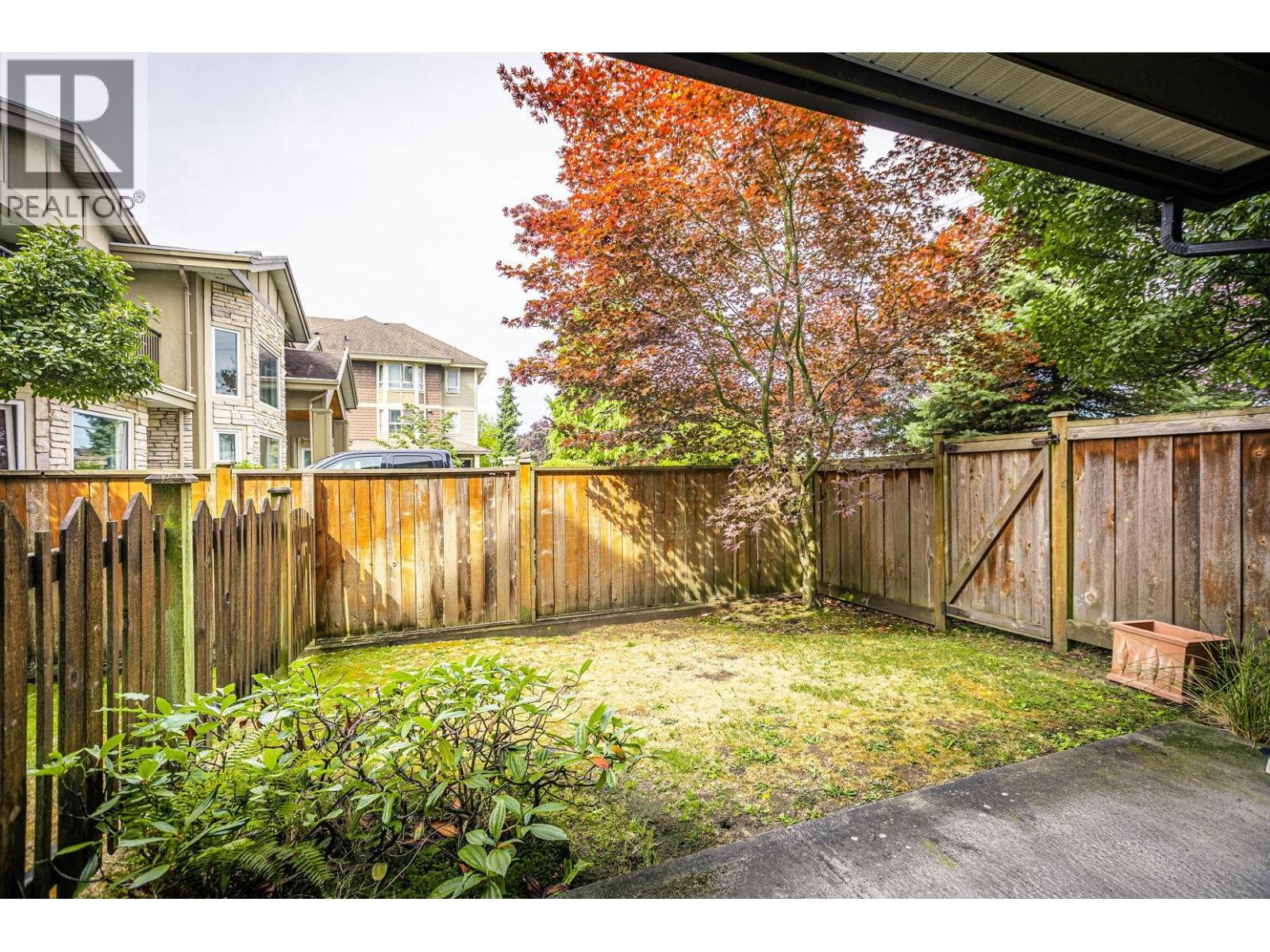 32 9551 FERNDALE ROAD, Richmond