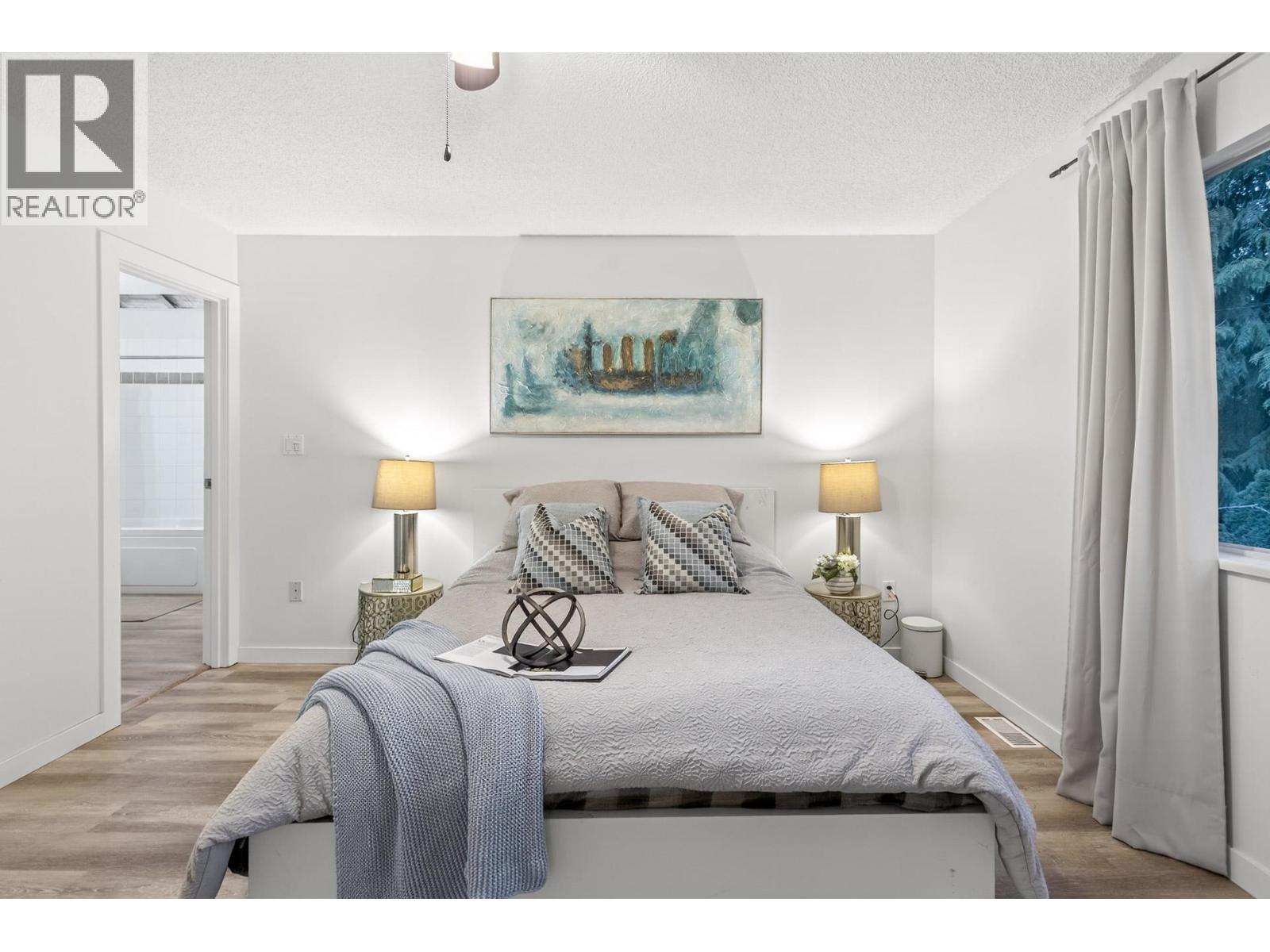 8218 FOREST GROVE DRIVE, Burnaby