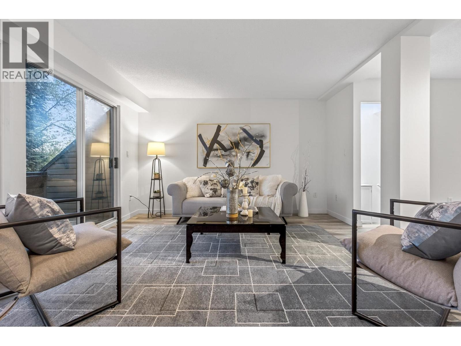 8218 FOREST GROVE DRIVE, Burnaby