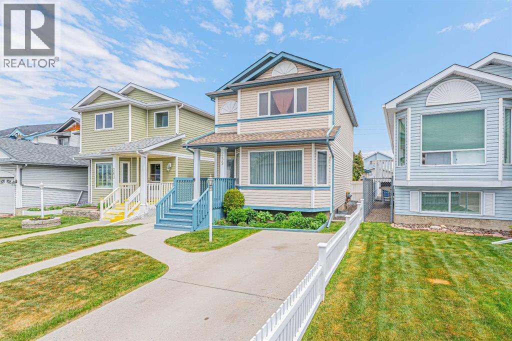 259 Carmel Close NE - Image 3