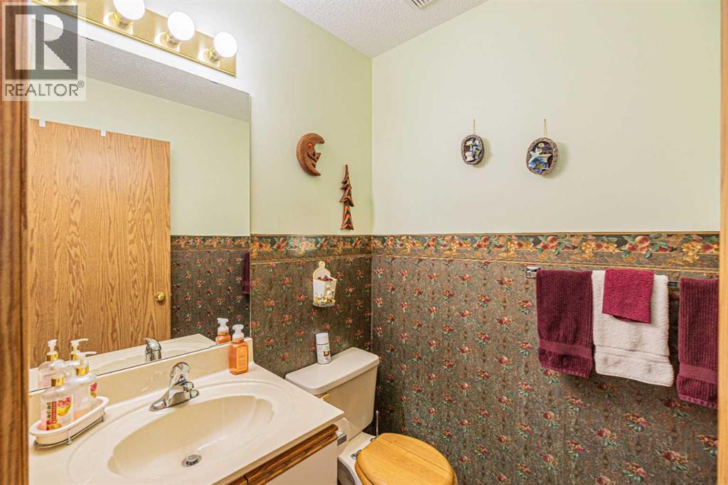 259 Carmel Close NE - 22