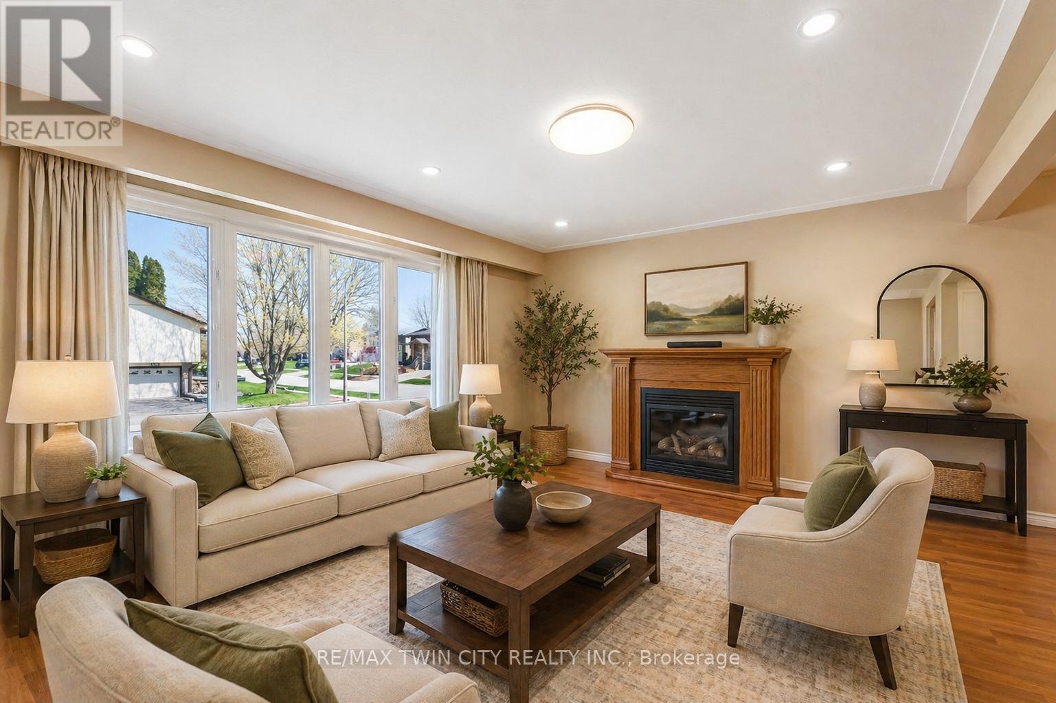402 LAKEVIEW DRIVE - 30