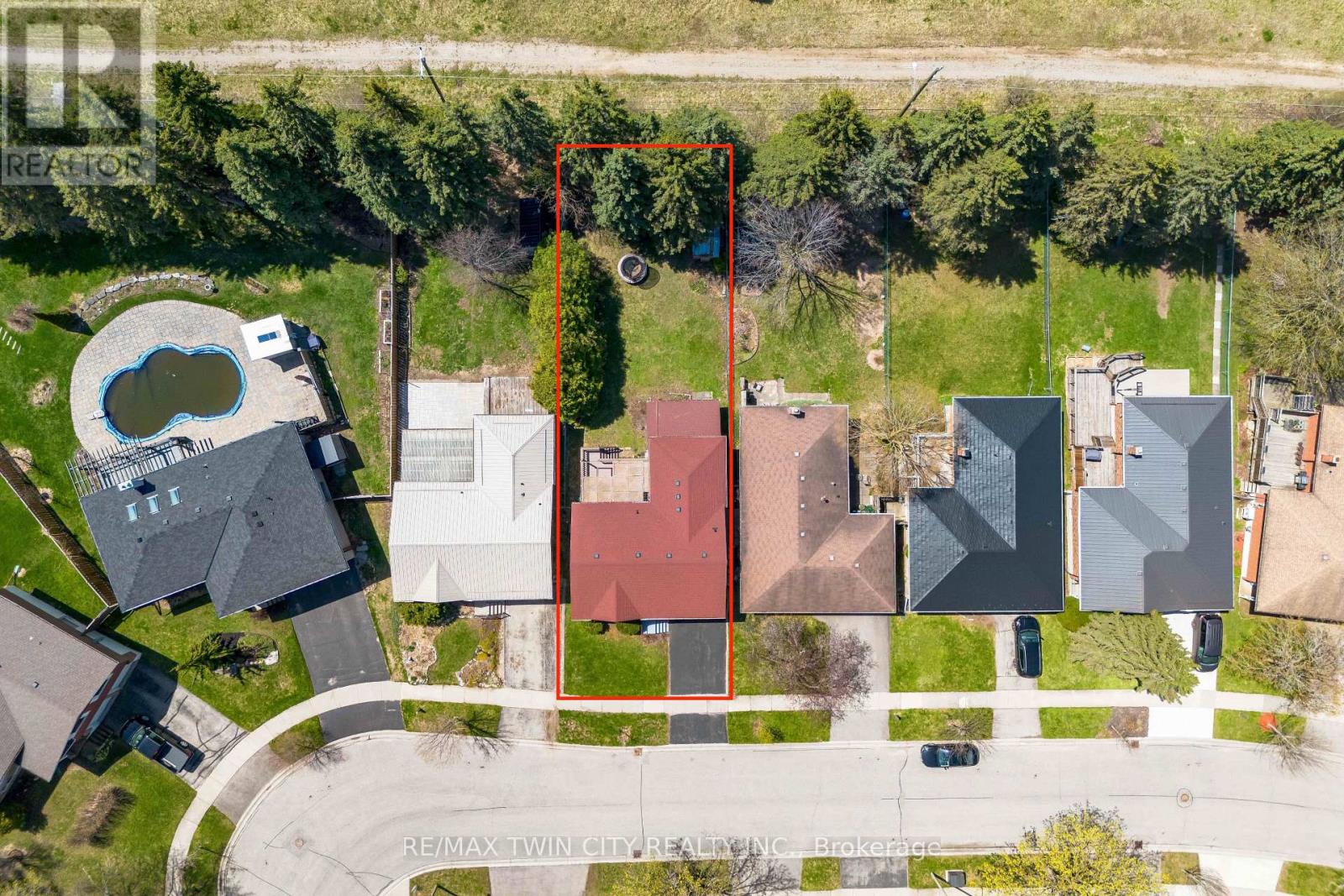 402 LAKEVIEW DRIVE - 45