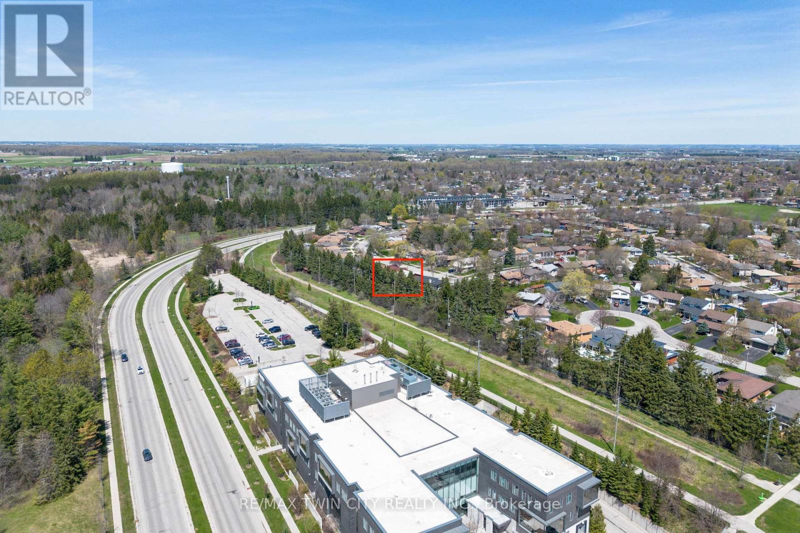 402 LAKEVIEW DRIVE - 48