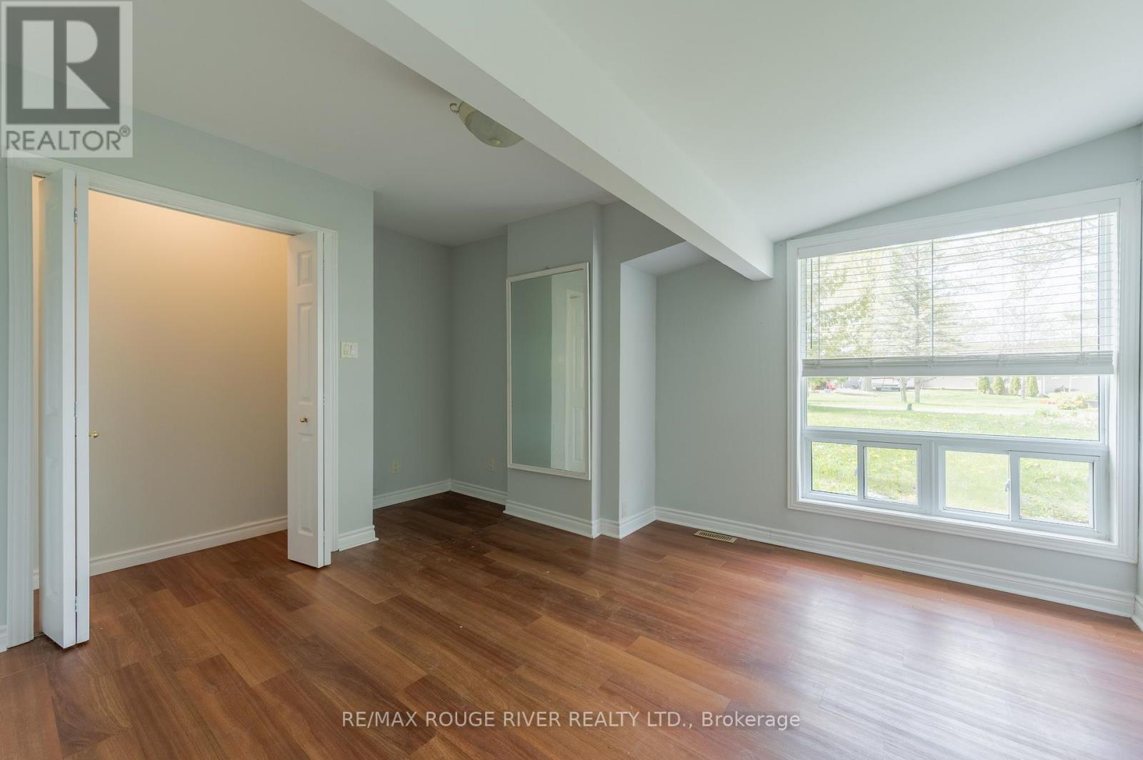 30 EDGEWATER DRIVE - 20