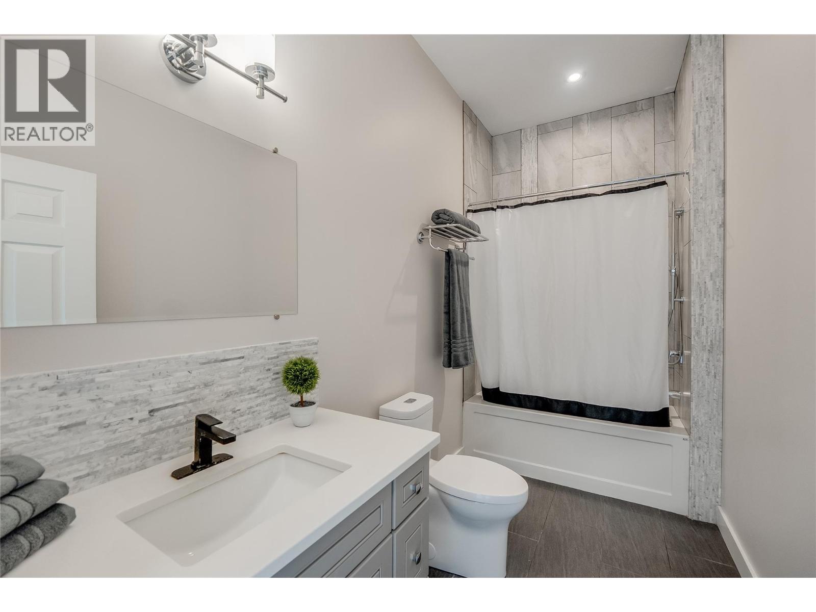 2614 3a Highway, Nelson