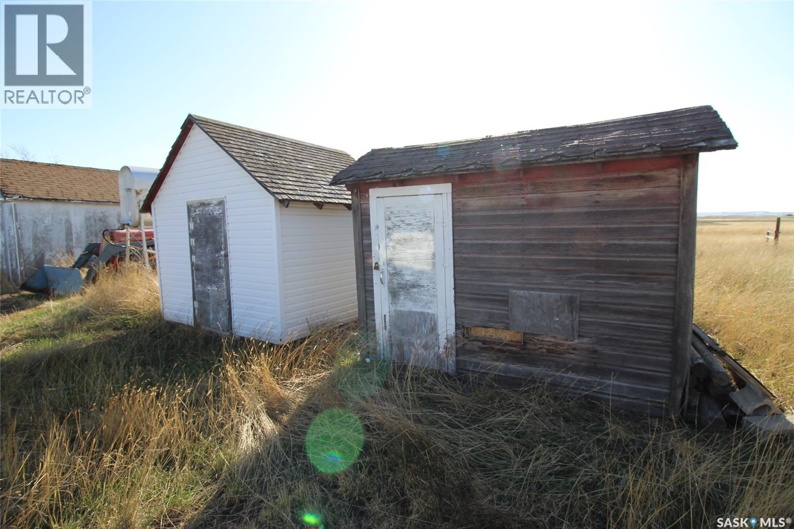 710 Railway AVENUE - 28