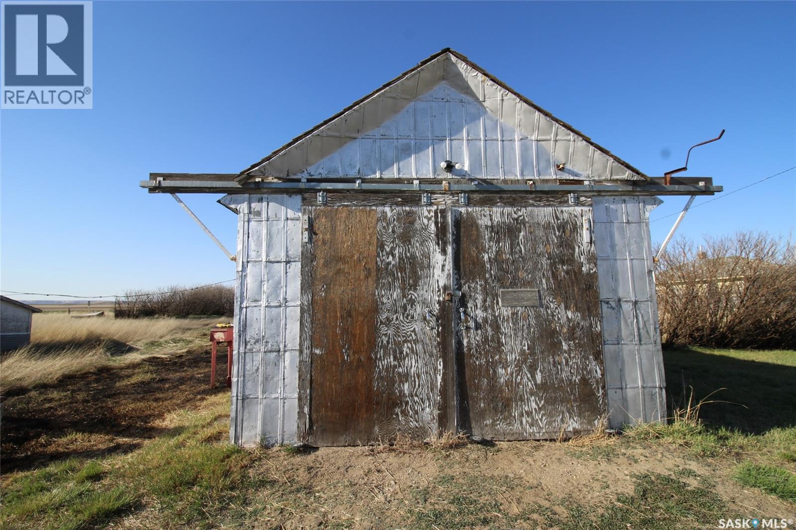 710 Railway AVENUE - 31