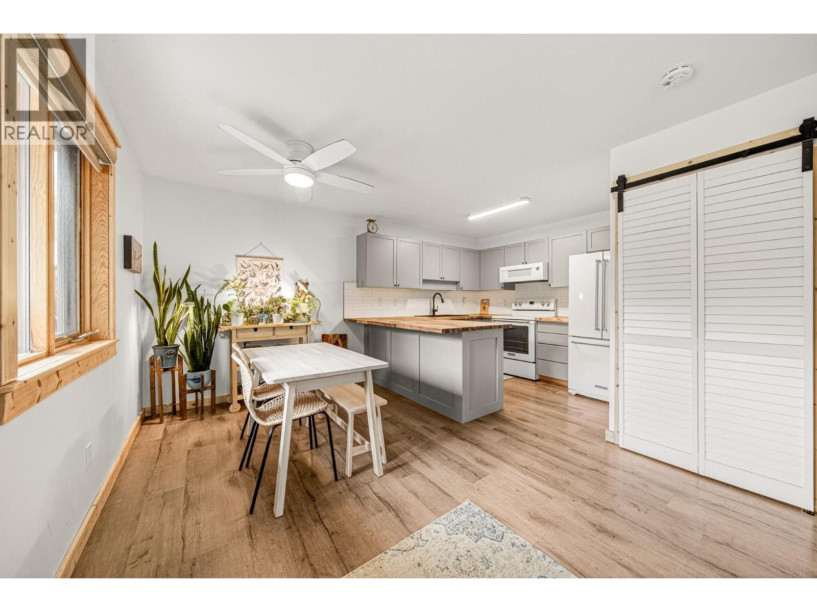 320 Canyon Trail Unit# 21, Fernie