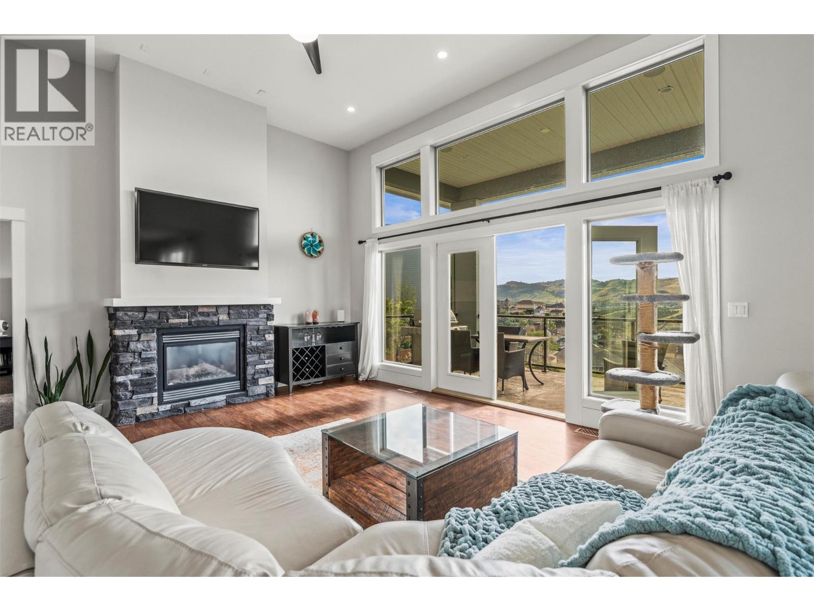 940 Mt Ida Drive, Vernon