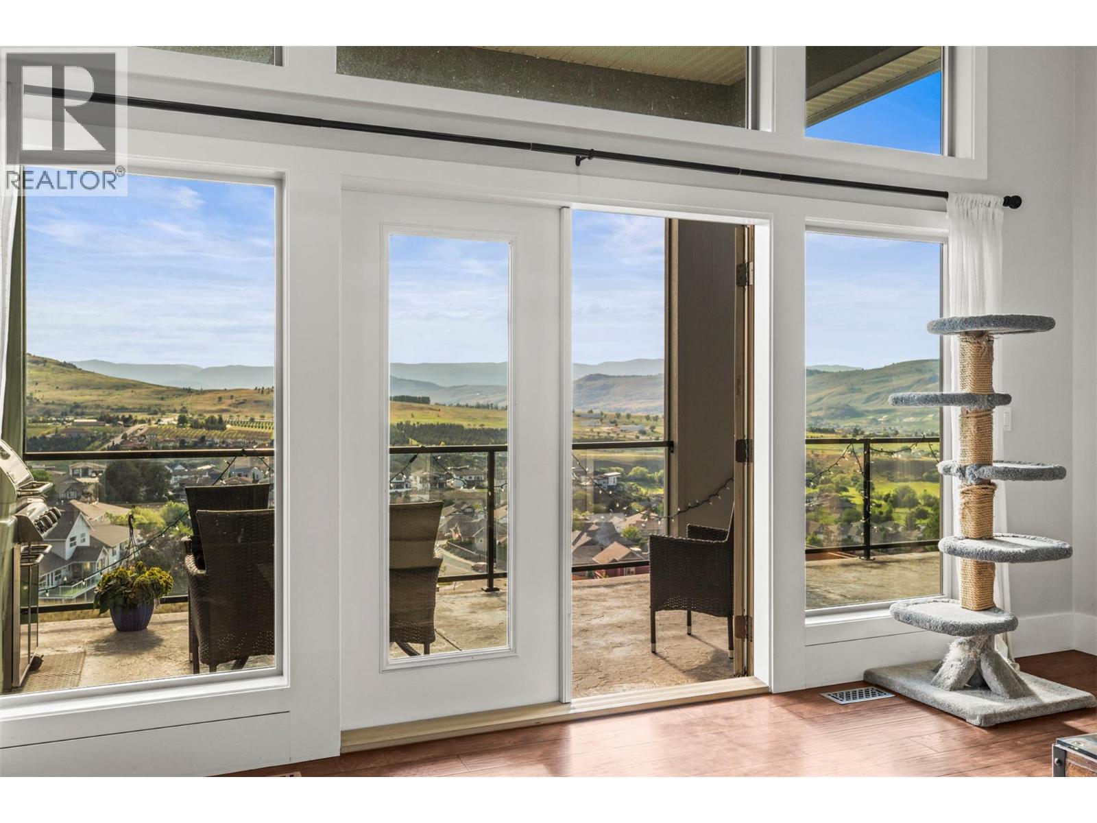 940 Mt Ida Drive - 16