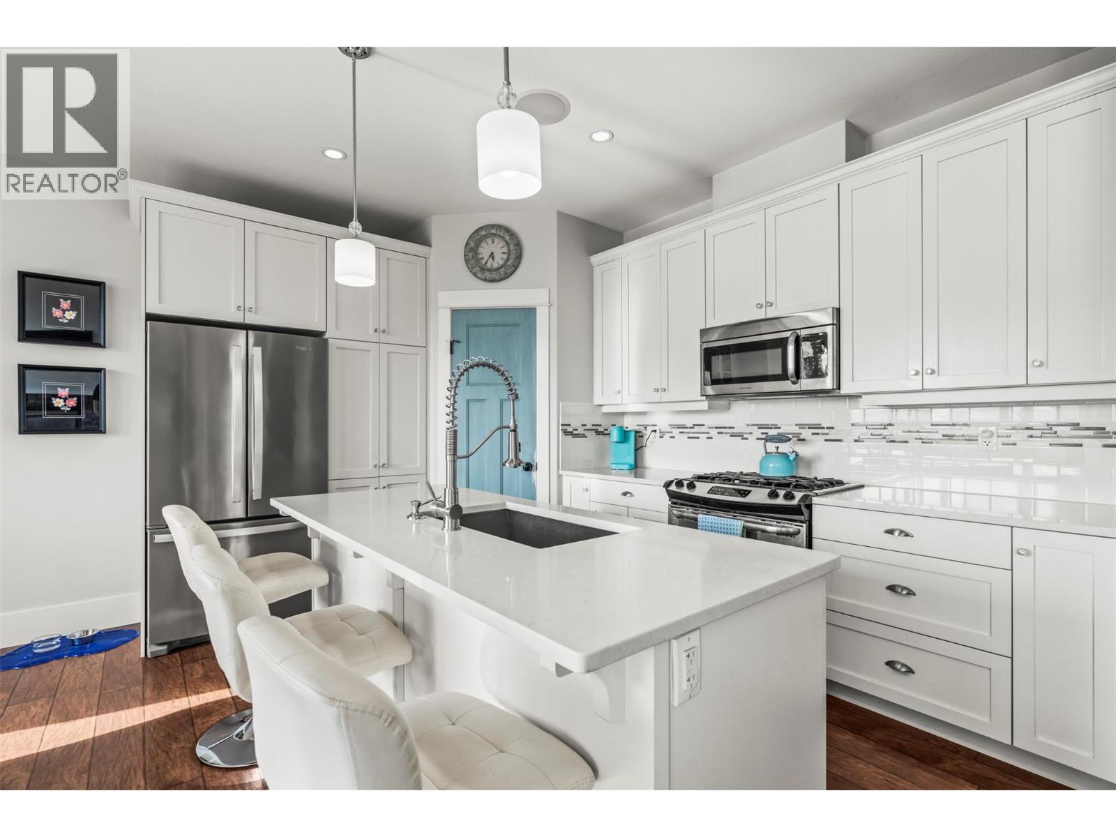 940 Mt Ida Drive, Vernon