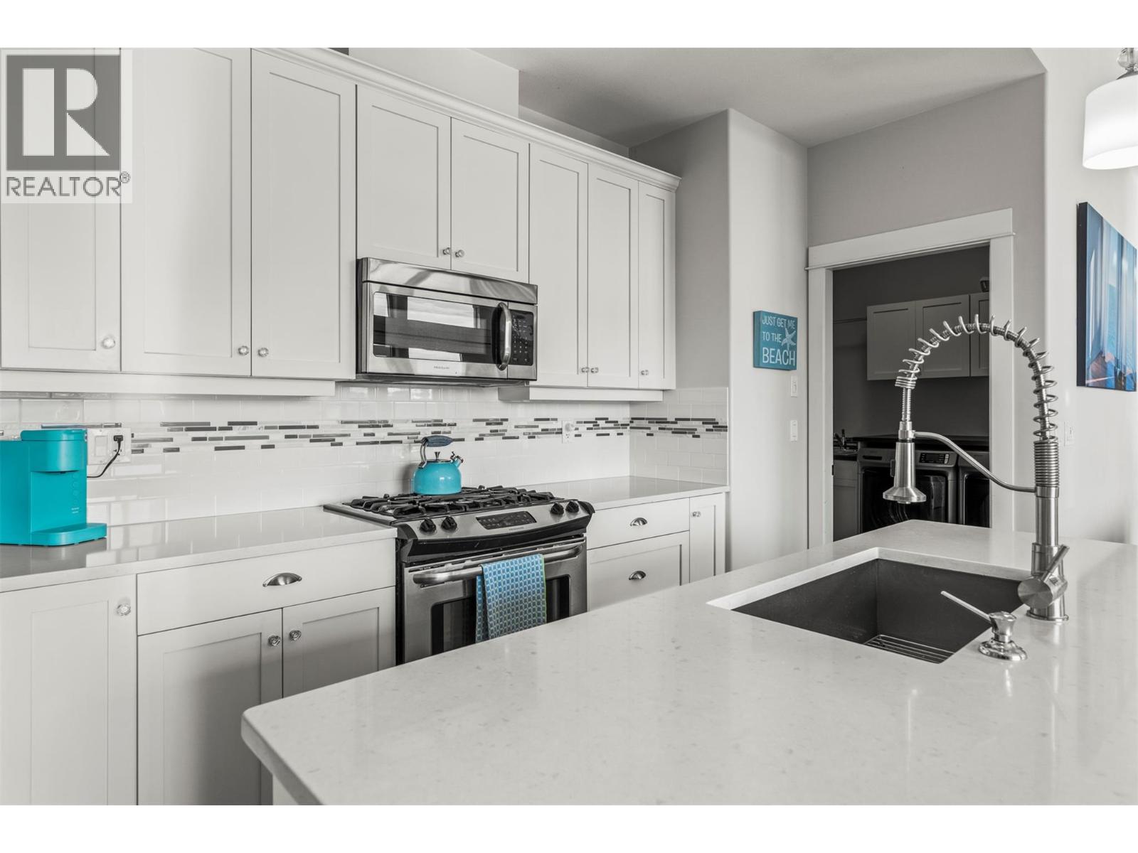 940 Mt Ida Drive, Vernon