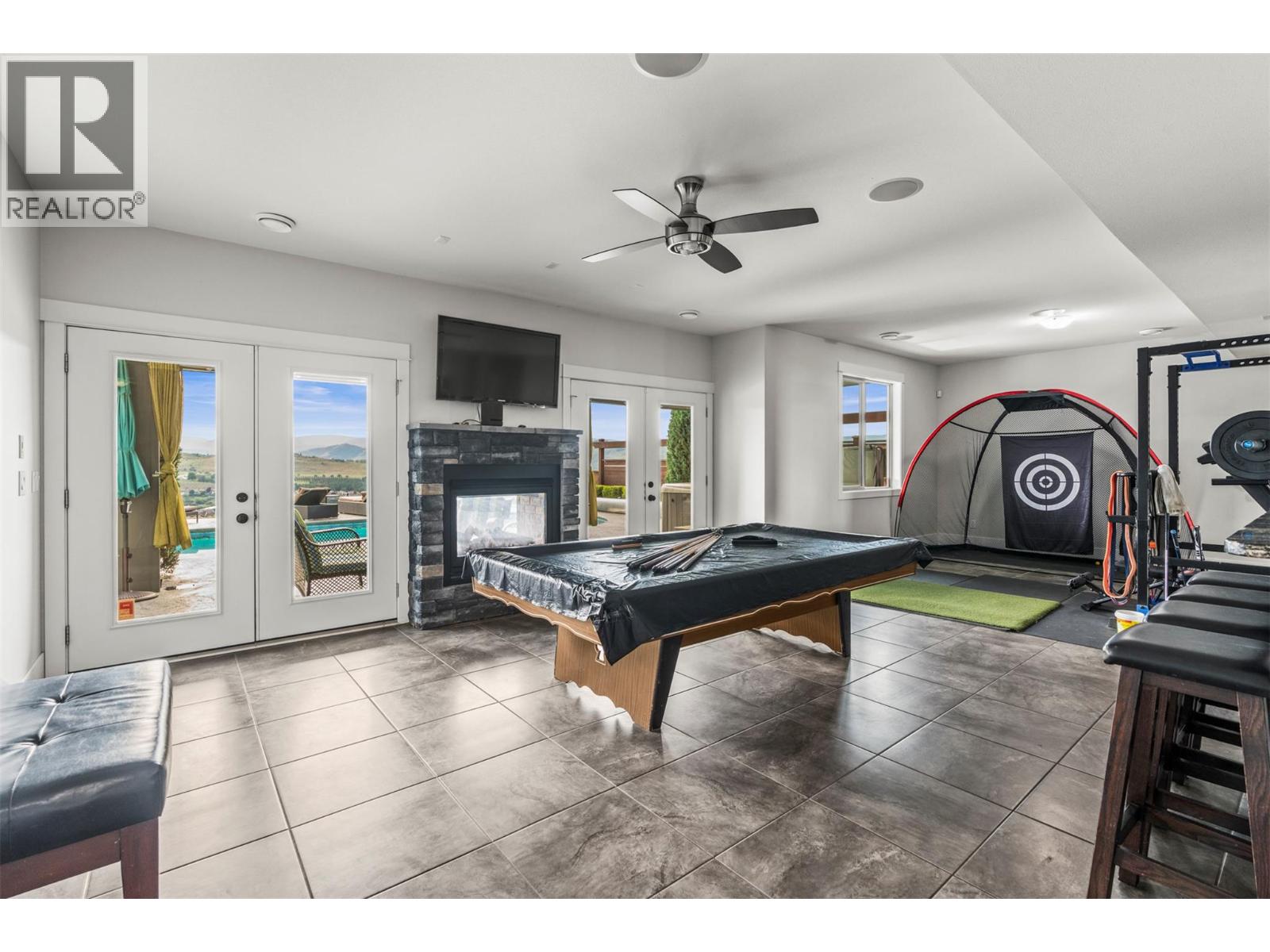 940 Mt Ida Drive - 41