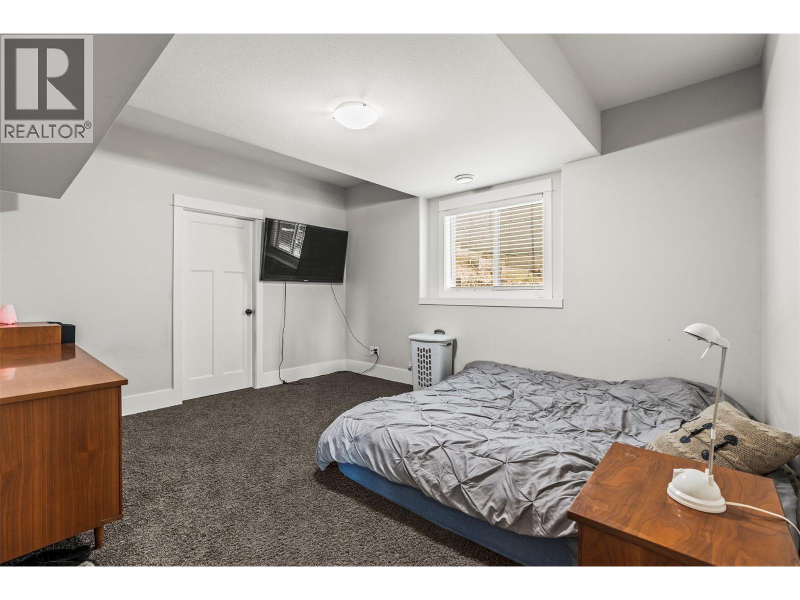 940 Mt Ida Drive, Vernon
