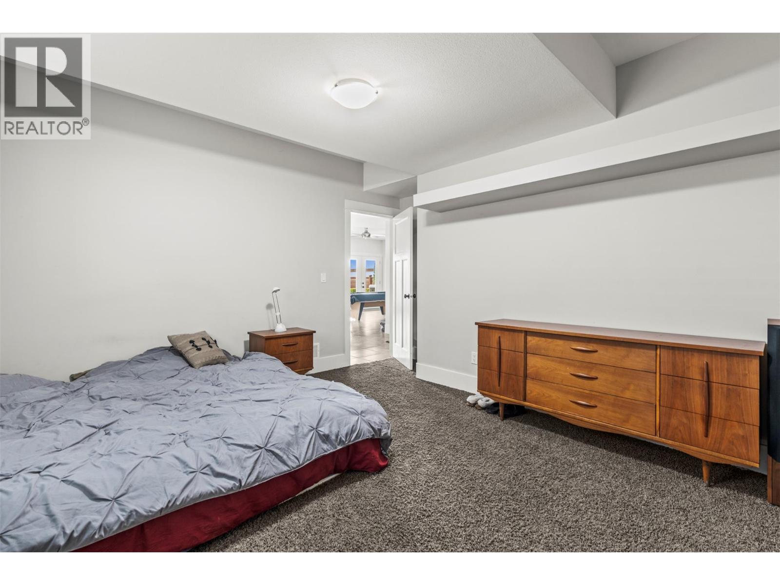 940 Mt Ida Drive - 50