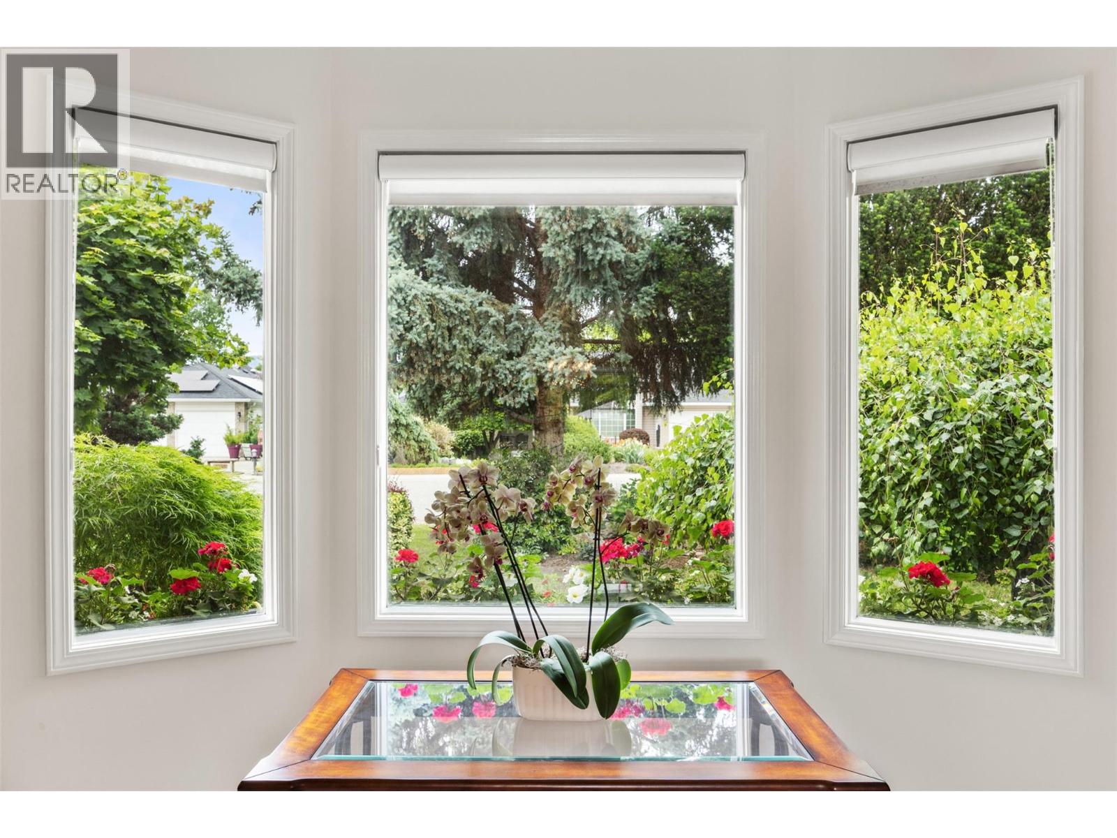  1045 Cameron Avenue, Kelowna