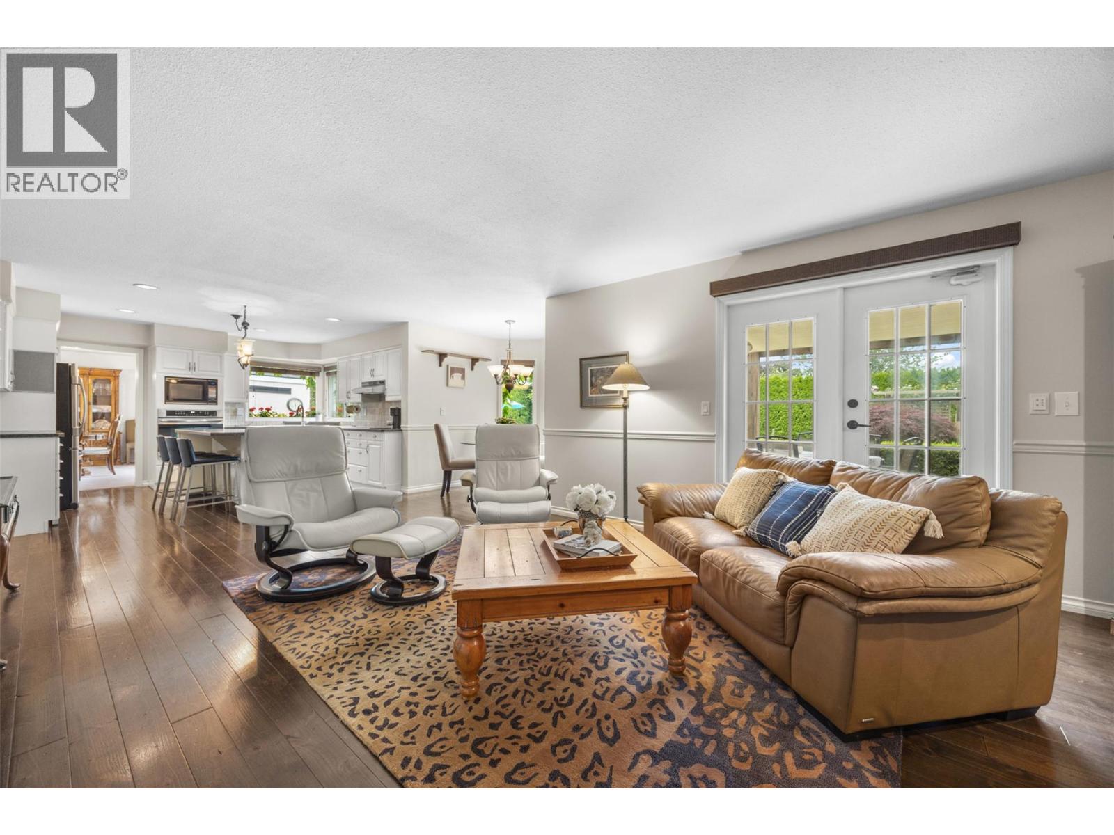  1045 Cameron Avenue, Kelowna