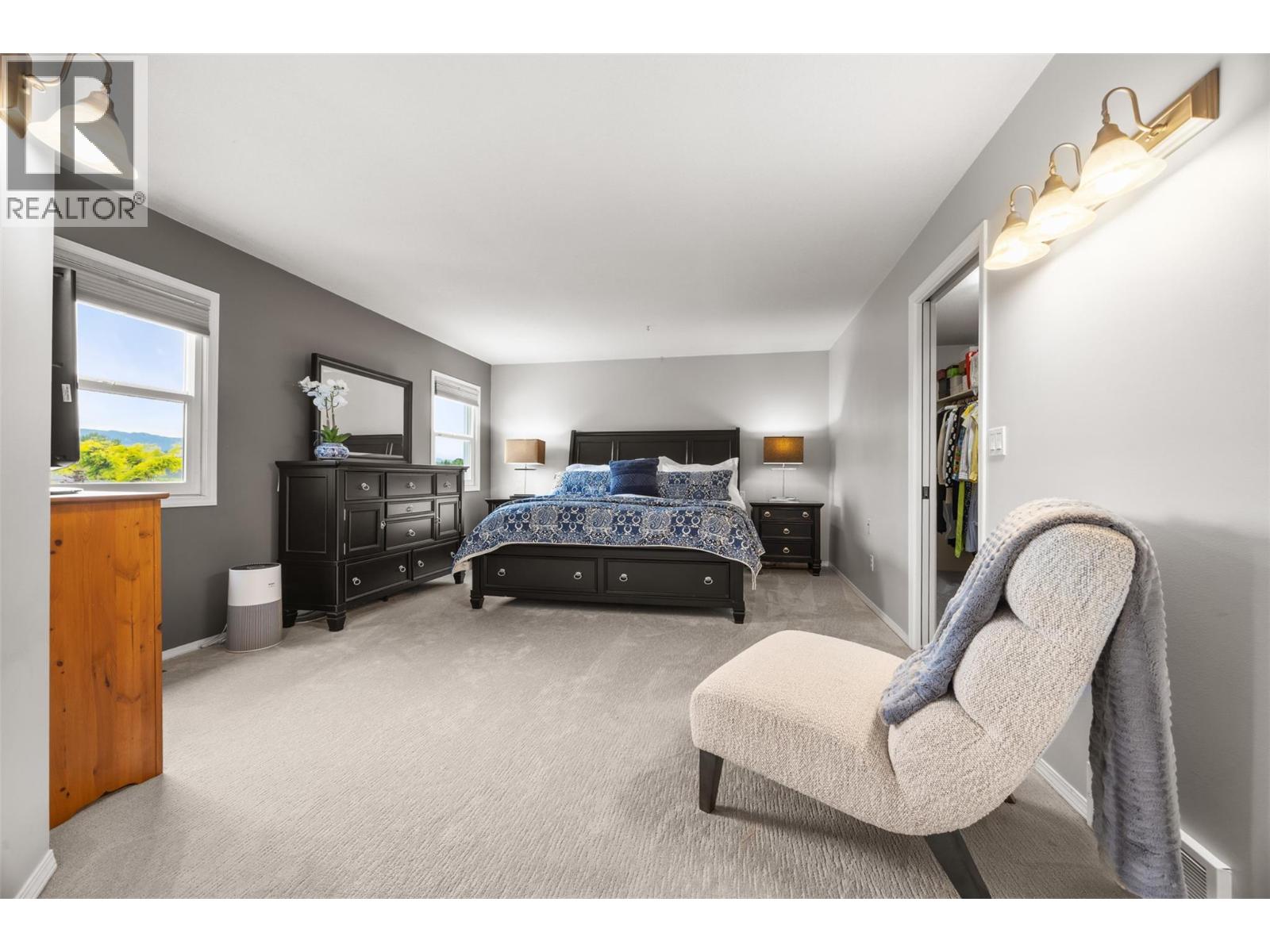  1045 Cameron Avenue, Kelowna