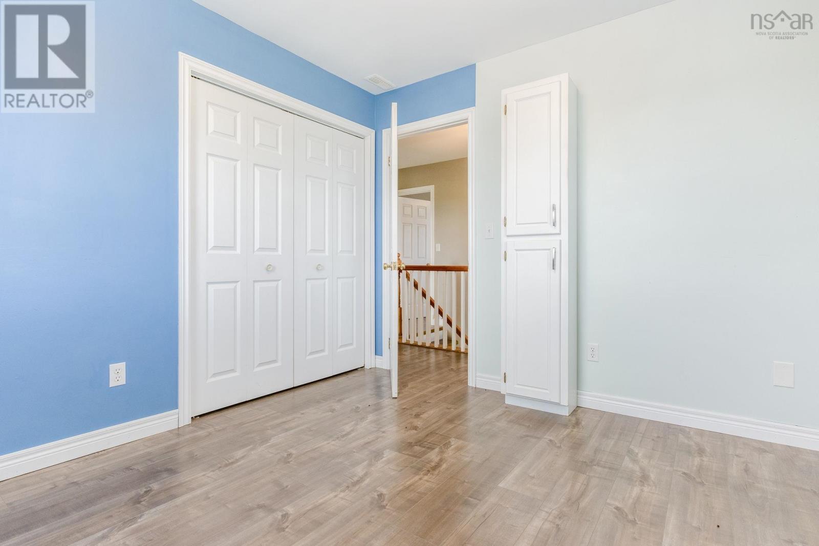 33 West Street - 25