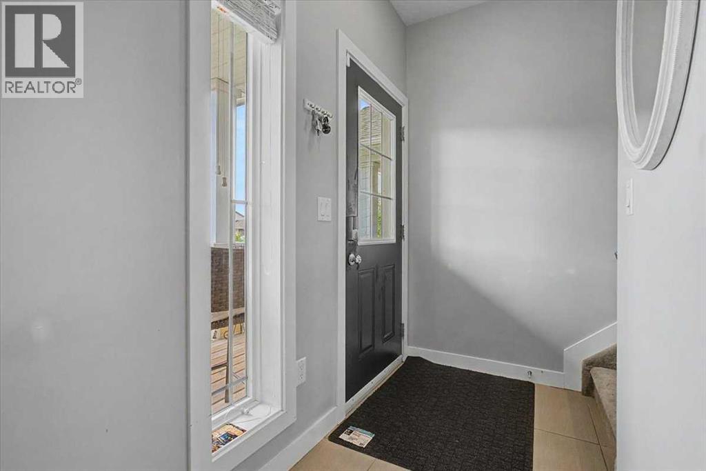 8770 72 Avenue - photo 2