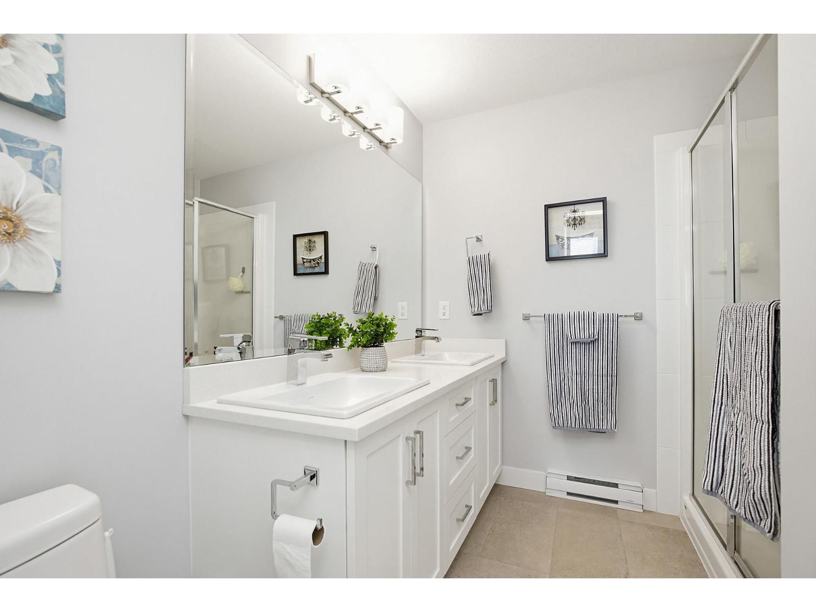 207 45630 SPADINA AVENUE, Chilliwack Proper West, Chilliwack